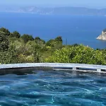 Marbury Heights Skopelos Town Pool Secluded & Stunning *