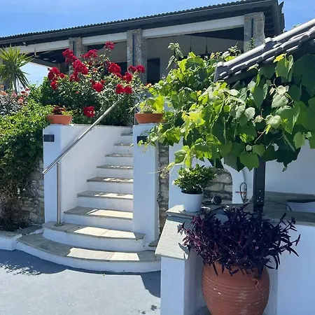 Marbury Heights Skopelos Town Pool Secluded & Stunning וילה Karya
