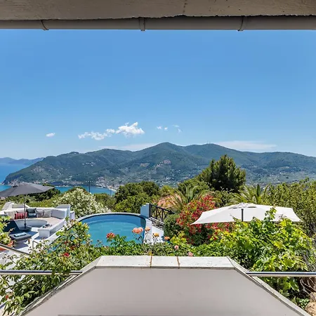 וילה Marbury Heights Skopelos Town Pool Secluded & Stunning Karya